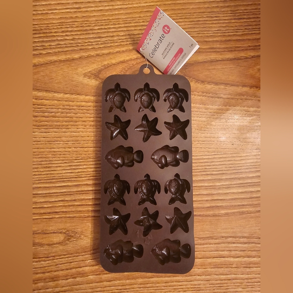 Celebrate It Brown Ocean Silicone Mold